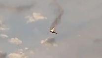 VIDEO: Na juhozápade Ruska sa zrútil bombardér. Ukrajina tvrdí, že ho zostrelila