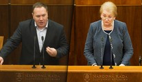 Záborskej nová strana sa pre voľby spojila s OĽaNO