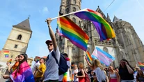 Zaujímalo nás, ako na otázku zrovnoprávnenia sexuálnych menšín reagovali ľudia v regiónoch