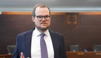 Rezort Šutaja Eštoka podal sťažnosť na Petra Kubinu. Advokát hovorí o zastrašovaní
