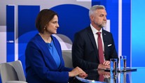 Pápeža zvolili za dva dni, predsedu parlamentu za rok. Nie je to hanba? Opýtal sa divák Tibora Gašpara