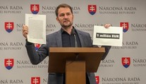 Matovič zvolal tlačovku pre údajný rozhovor s Kočnerom, za nahrávku ponúka milión eur