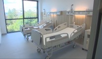Nové lôžka, kratšie čakanie na operácie. Kde sa pacienti dočkajú nových nemocníc a oddelení?