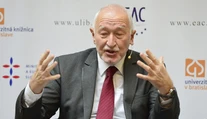 František Šebej (Most-Híd): Dankov prejav v Rusku bol mimo, vôbec tam nemal chodiť