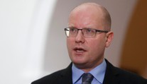 Český premiér Bohuslav Sobotka odstúpil z postu predsedu ČSSD