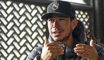 Známy horolezec je nezvestný po páde lavíny v Pakistane. Záchranári hlásia štyroch mŕtvych