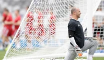Legendárny Király zavesil reprezentačné tepláky na klinec