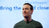Ďalšie priznanie Zuckerberga: Facebook „špehuje“ všetky súkromné správy