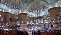 Tichá návšteva. Pápež navštívil istanbulskú Modrú mešitu
