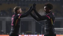 Chelsea je v Konferenčnej lige naďalej stopercentná. Formu má i Fiorentina, Legia prišla o prvé body