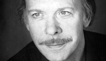Bavil celé generácie. Zomrel britský herec a komik Brian Murphy (†92)