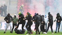 Zasiahli ťažkoodenci na včerajšom zápase neskoro? Prečítajte si stanovisko polície