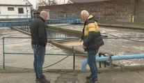 Vždy, keď v Limbachu prší, na obecnom úrade sú smutní. Boja sa pokuty