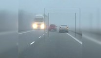 VIDEO: Od tragédie ich delili stotiny. Vodič len o vlások unikol čelnej zrážke s kamiónom