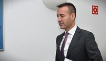 Odvolávanie Druckera sa odkladá. Parlament návrh presunul na jeseň