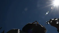 Počasie si chystá výraznú anomáliu. Niekde udrú horúčavy až do 40 °C, inde dorazí studený front