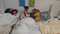 Najprv im zhoreli chatrče, teraz prišla ďalšia pohroma. V obci na Spiši sa objavil svrab