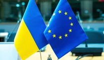 EÚ otvorila Ukrajine dvere. Začali sa oficiálne prístupové rokovania