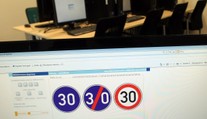 Z nových testov v autoškole prepadáva rekordné množstvo študentov. Podľa odborníka treba modernizovať otázky