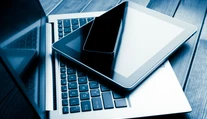 Záujemcovia o príspevok na notebook či tablet dostávajú prvé SMS kódy