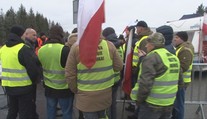 Poľskí farmári uvoľnili jeden z najvyťažovanejších hraničných priechodov. Čoskoro sa to však môže zmeniť