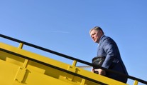 Slovensko žiada Poľsko o povolenie preletu lietadla s R. Ficom do Moskvy