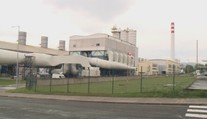 Hrozí hlinikárni Slovalco zastavnie výroby? Fabrika sa pre zdraženú elektrinu nachádza v kríze