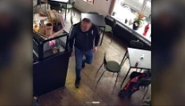 Vypije si, naje sa a bez zaplatenia zmizne. V Bratislave vyčíňa reštauračný fantóm, má výrazný znak