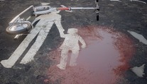 Z e-kolobežiek sa stáva nebezpečný dopravný prostriedok: Mladík vážne zranil trojročné dievčatko