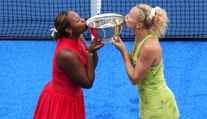 US Open: Česká hviezda oslavuje ďalší grandslamový titul. Po zlom úvode favoritky ovládli finále štvorhry