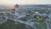 Z ruiny je nová atrakcia. Trenčiansky hrad obnovil stáročnú stavbu