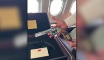 VIDEO: Pellegrini si zo samitu NATO odnáša revolver. „Moje meno je vygravírované na hlavni“