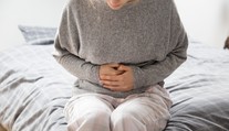 Črevá vás ovplyvňujú viac, než si myslíte. V lete im dávame poriadne zabrať, varuje odborník