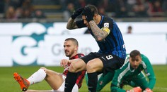 Bitka o San Siro nespoznala víťaza, Škriniar dostal žltú kartu