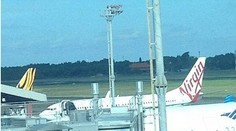 Pilot nahlásil pokus o únos lietadla. Do kokpitu sa dobýjal opitý pasažier