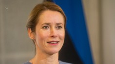 Kallasová trvá na prímerí pred začiatkom mierových rokovaní. Rusko obvinila z hrania hier