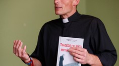 Po Lajchovi suspendovali aj ďalšieho kňaza, je spoluautorom knihy o celibáte