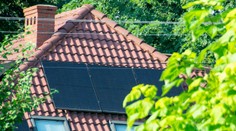 Kotly na biomasu či slnečné kolektory. Na obnoviteľný zdroj energie môžete získať významný príspevok