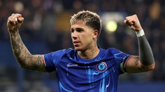 Premier League: Londýnske derby ovládla Chelsea. Tri body zariadil Fernandez