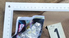 To je teda rodinka! Matka vyrábala alkohol, syn drogy