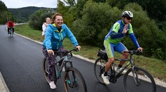 Nové pravidlá pre vodičov a cyklistov platia už dva roky. Vyskúšali sme si na vlastnej koži, či sa dodržiavajú