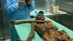 Múmia pračloveka Ötziho má stále, čo povedať. Vedci prišli na nové skutočnosti