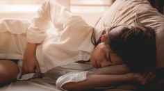 Bolestivá menštuácia: Zistite, kedy potrebujete babské rady, lieky alebo už lekára