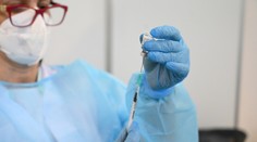 Vedec Celec: Je veľmi pravdepodobné, že budeme potrebovať aj štvrtú dávku