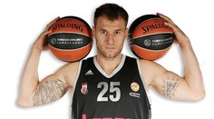 Basketbalista Gavel má opäť náš pas, ale dostal výnimku