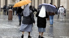 Cirkvou otriasa ďalší škandál. Aj pápež priznal, že niektorí kňazi a biskupi znásilňovali mníšky