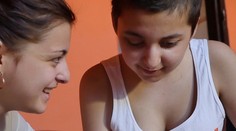 Vaneska prežila pád z 8. poschodia. Dalo sa tomu zabrániť?