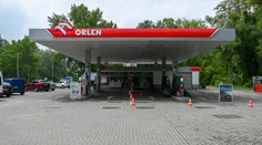 Legendárna značka benzínok napokon nekončí. Orlen urobil zaujímavé rozhodnutie