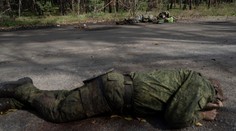 Dvaja ruskí vojaci spustili streľbu do kolegov vo výcvikovom centre, jedenásť mŕtvych