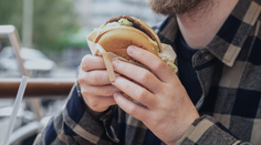 Záhadná smrť po grilovačke: Za úmrtím muža (47) stála mimoriadne vzácna alergia